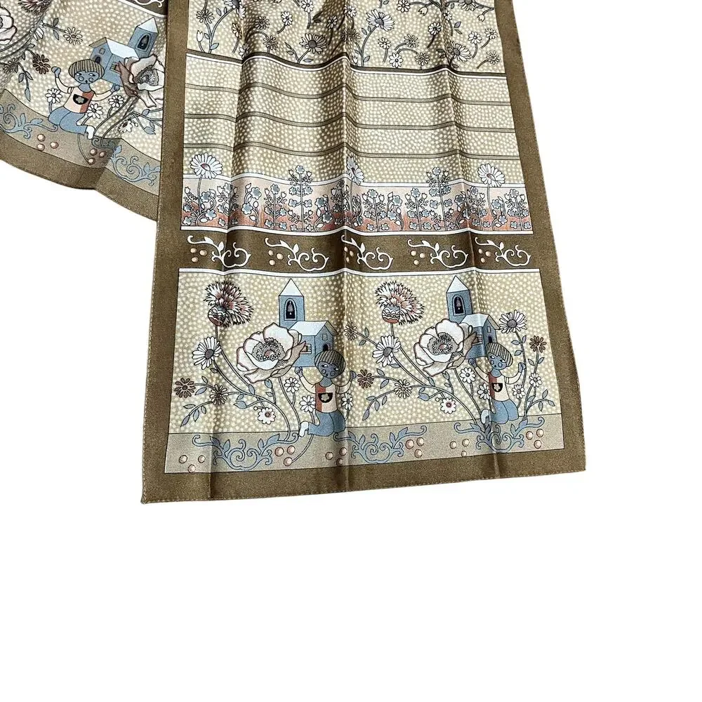 American Vintage motif floral